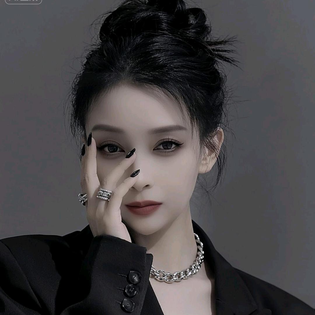 蜕妍💋💋