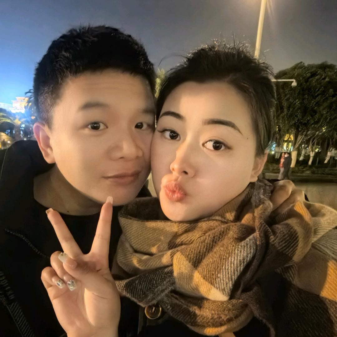 岳阳卖建材的小颖子🫶