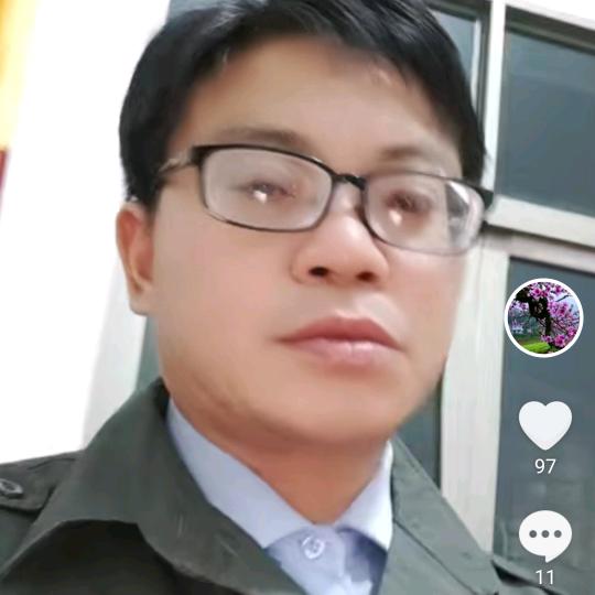 穆师专道栏杆罗马柱