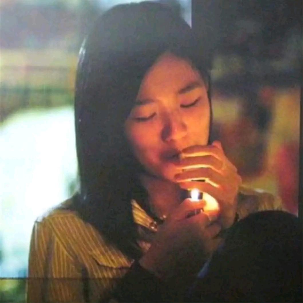夜猫欣仔