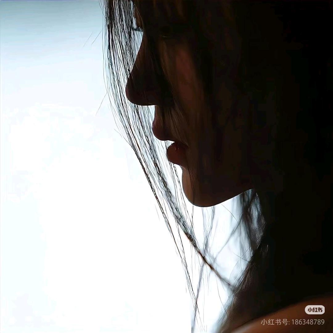 湾弯☀🧋⁵⁰³👑王月亮👑