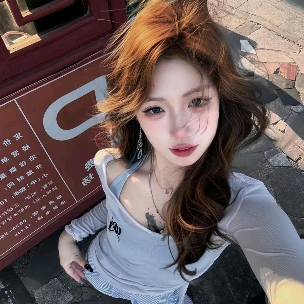 冷酷的小虾仁🍤