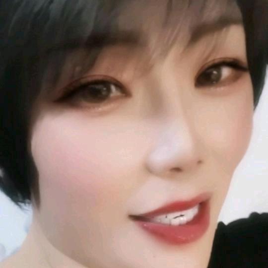 果果  🍎郭里刘粥🌻