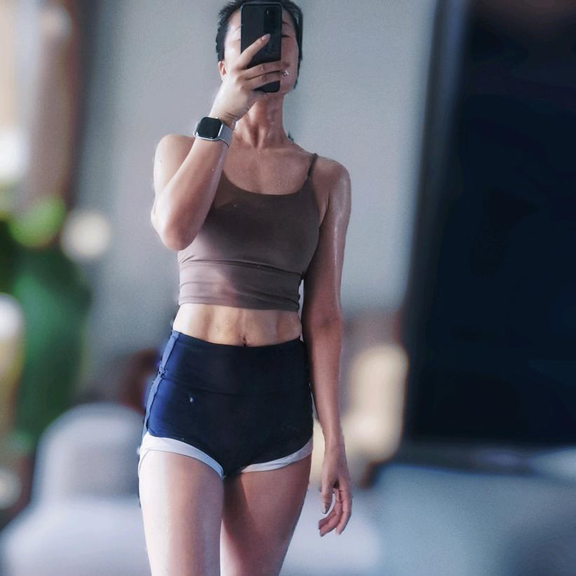 爱运动的Anna阿红