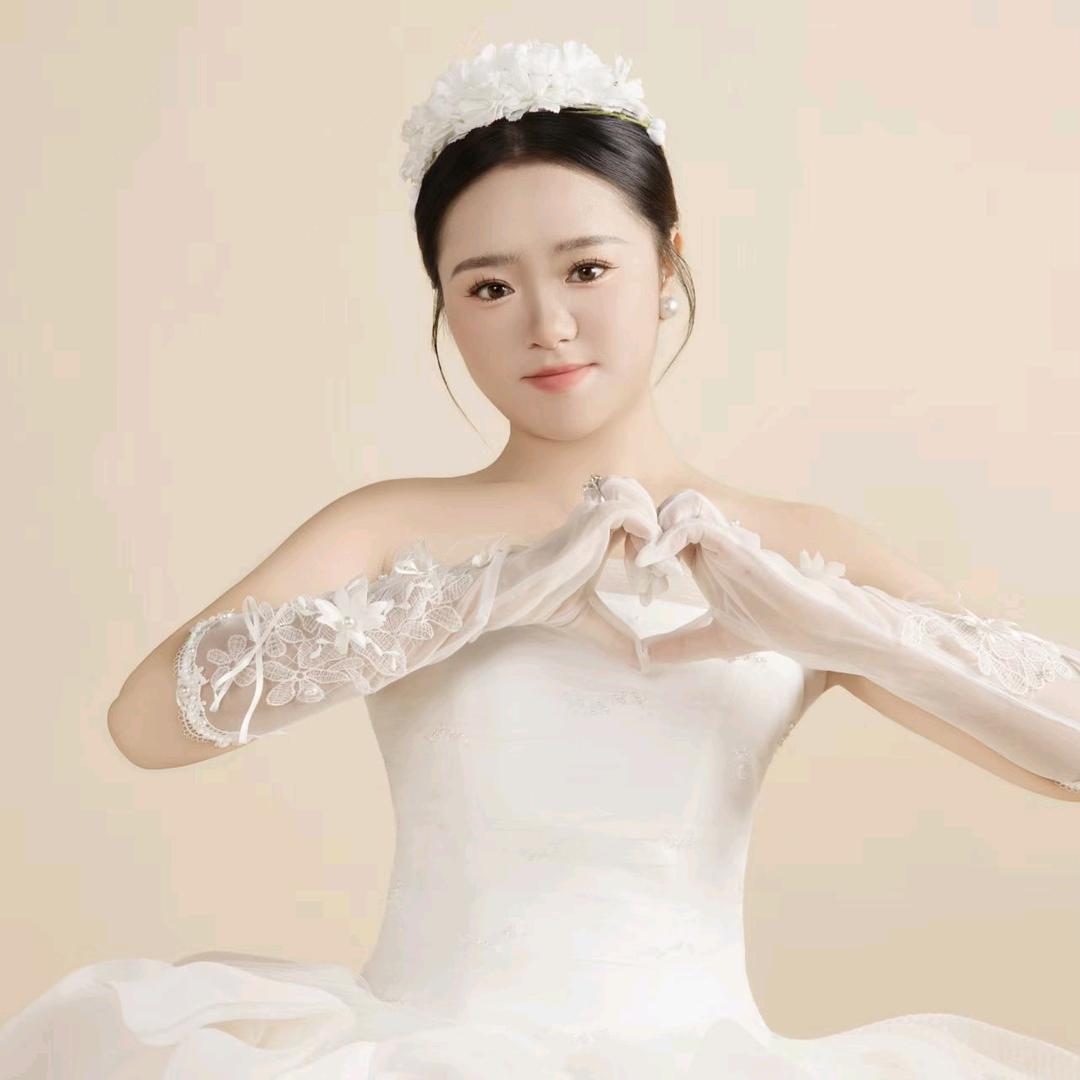 对你笑纯属礼貌