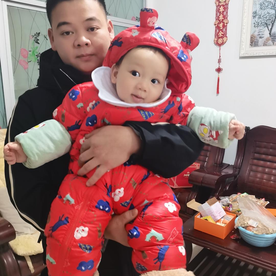 阿亮