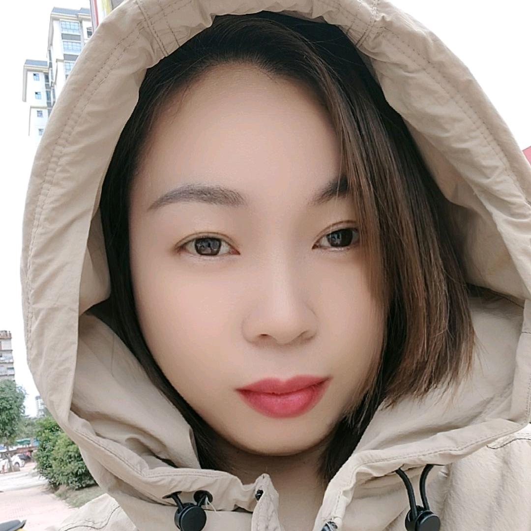 @小君