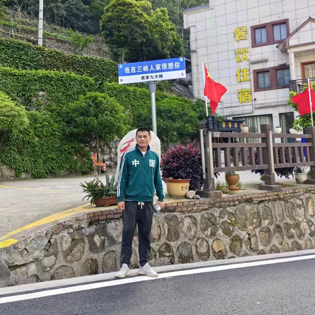 加了可乐的冰