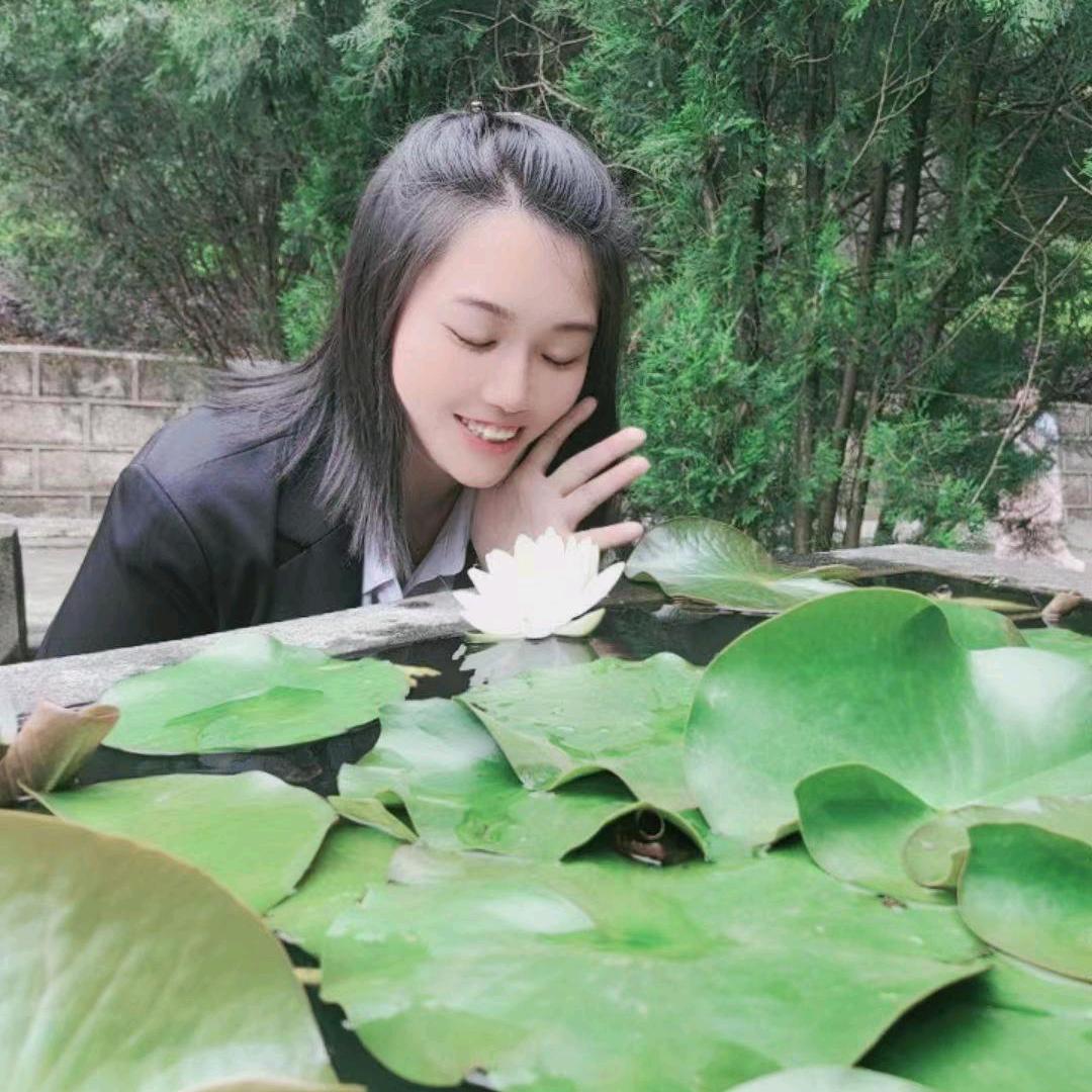 微笑吖