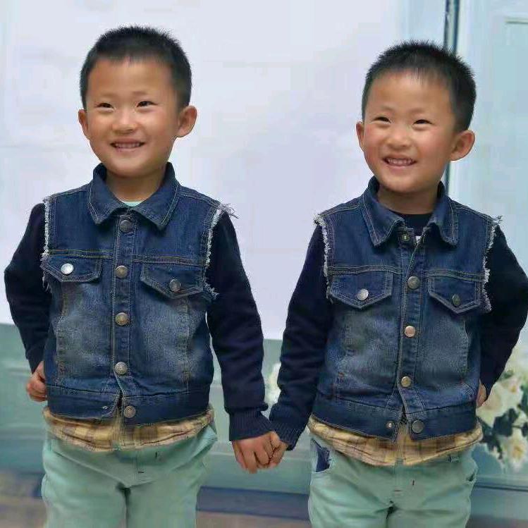 东牟宏星驾校，Li