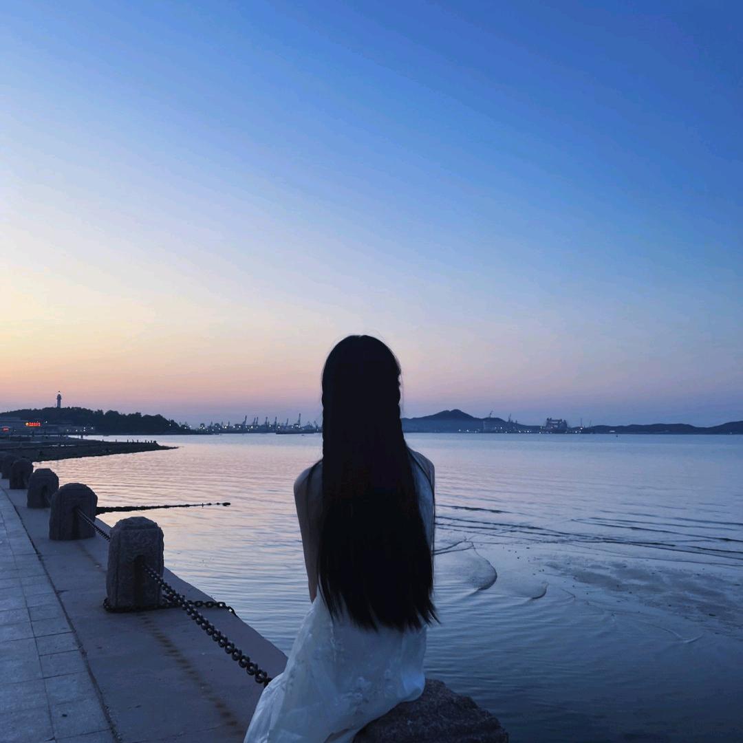 甘愿咩头像
