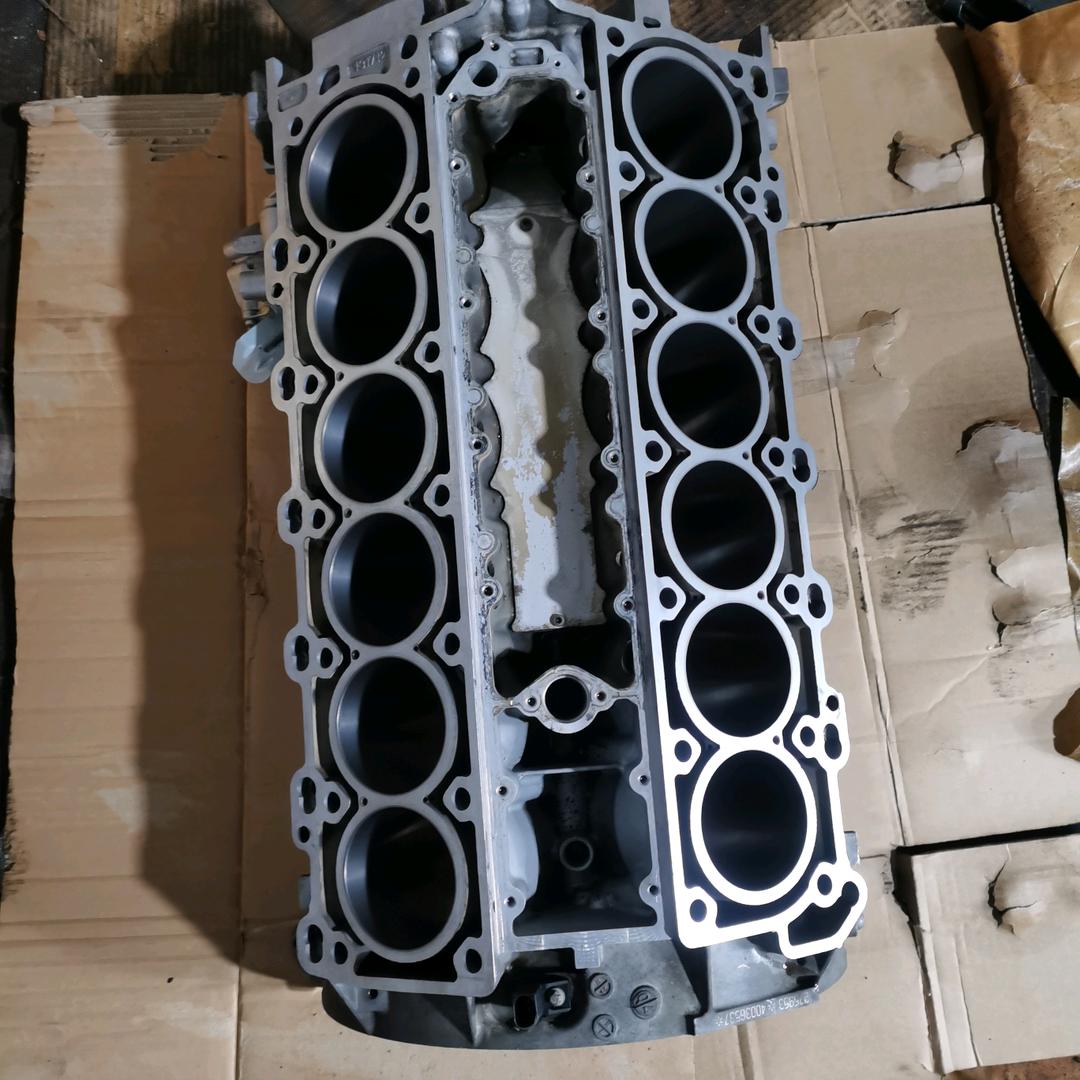 南京高端车镗缸外加工