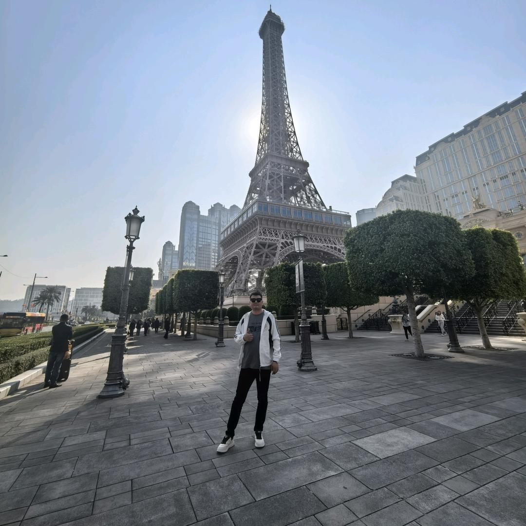 李二辣市井小火锅（创始人）