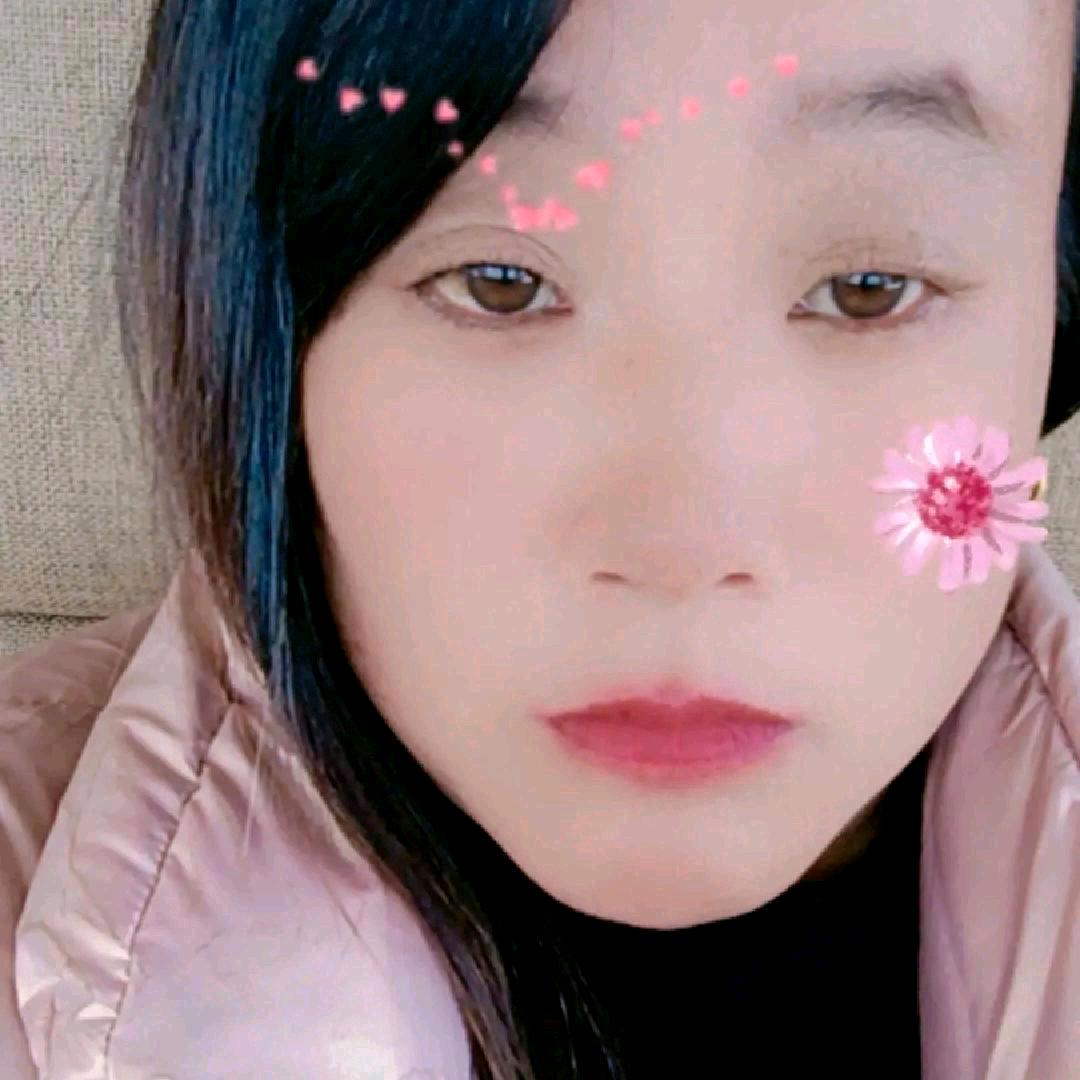 刘炳珍早上6点钟开播。