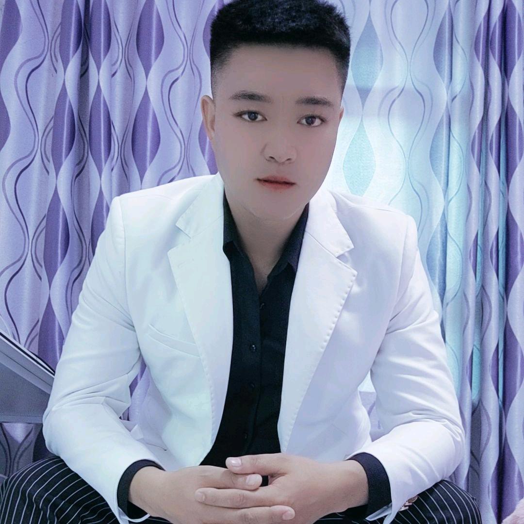 @萧💞东【洒别重逢】
