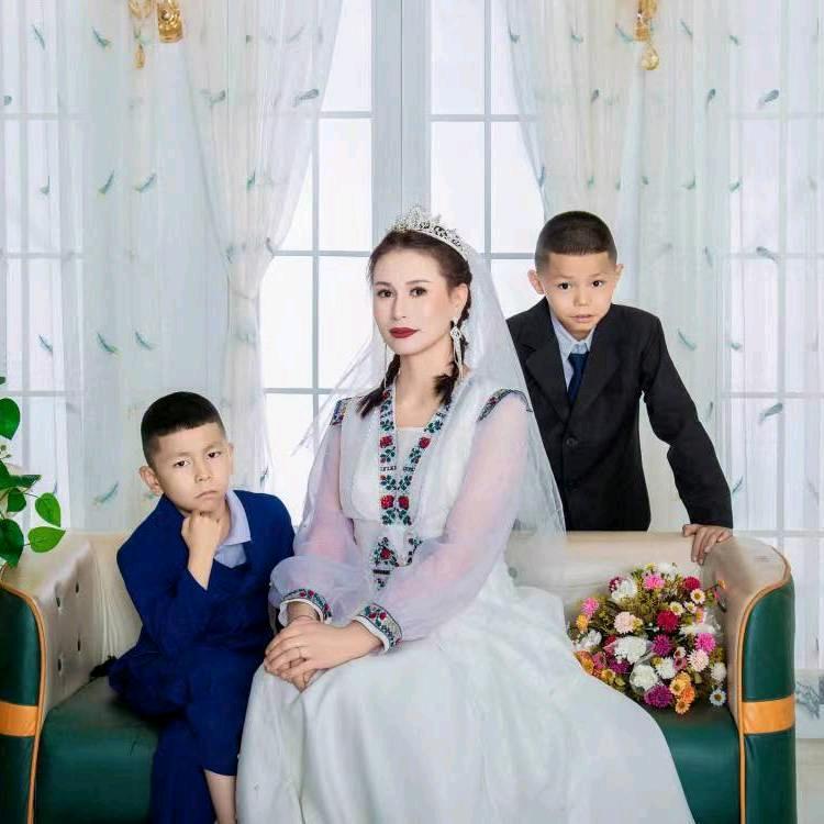 阿孜古丽