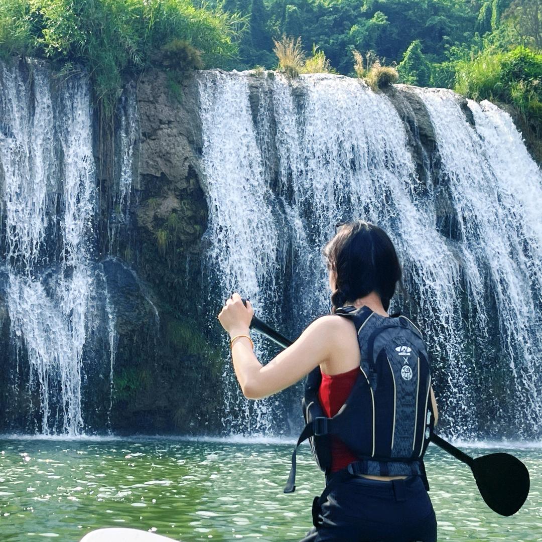 万景户外_溯溪玩水