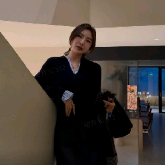 @余欢欢YHH～穿搭分享