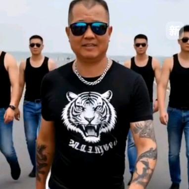 ꧁💐封心锁爱💐꧂