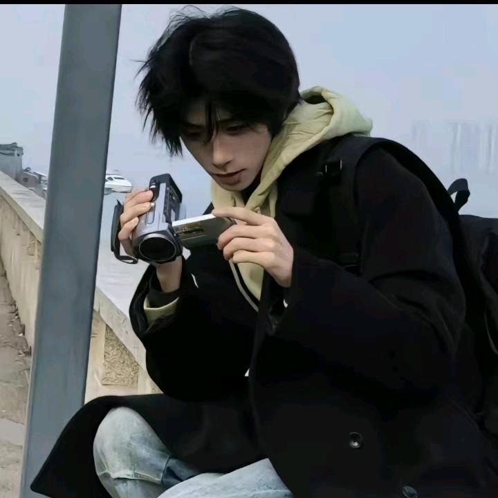 都市爽文未翻身男主