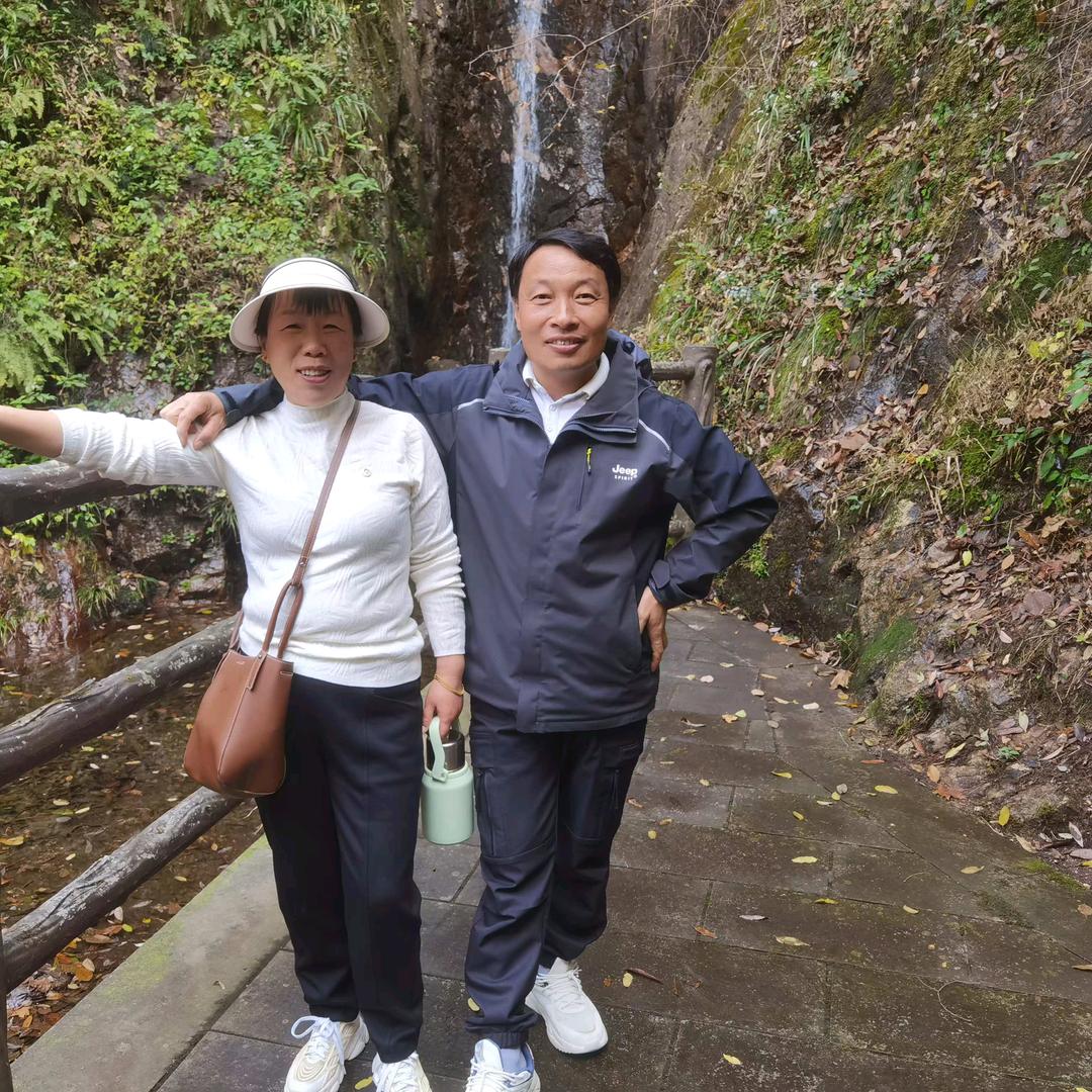 霞橙云紫