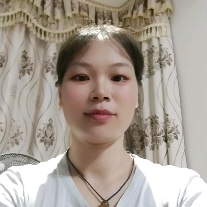 莲飞