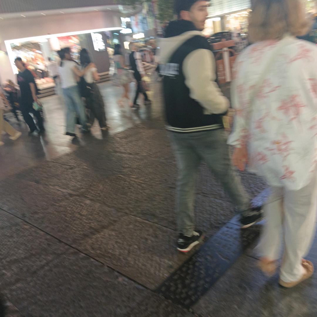 努力工作