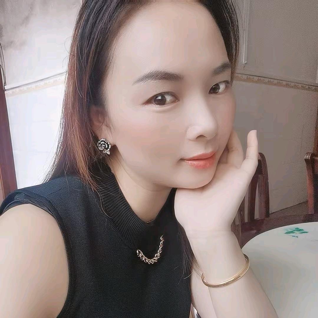 海 英