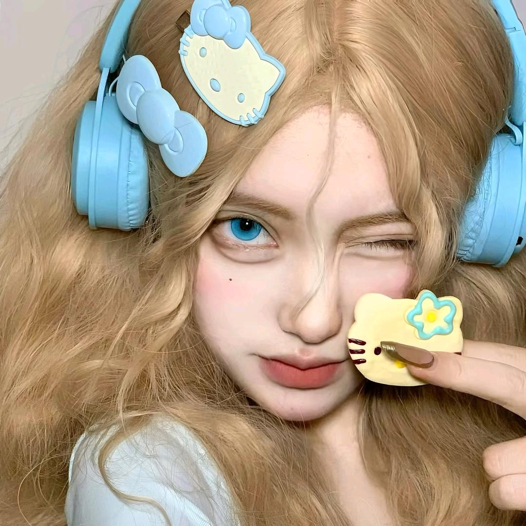 戴墨镜的向日葵