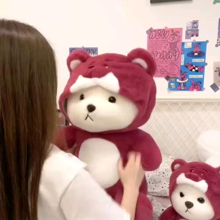 双下巴的草莓熊