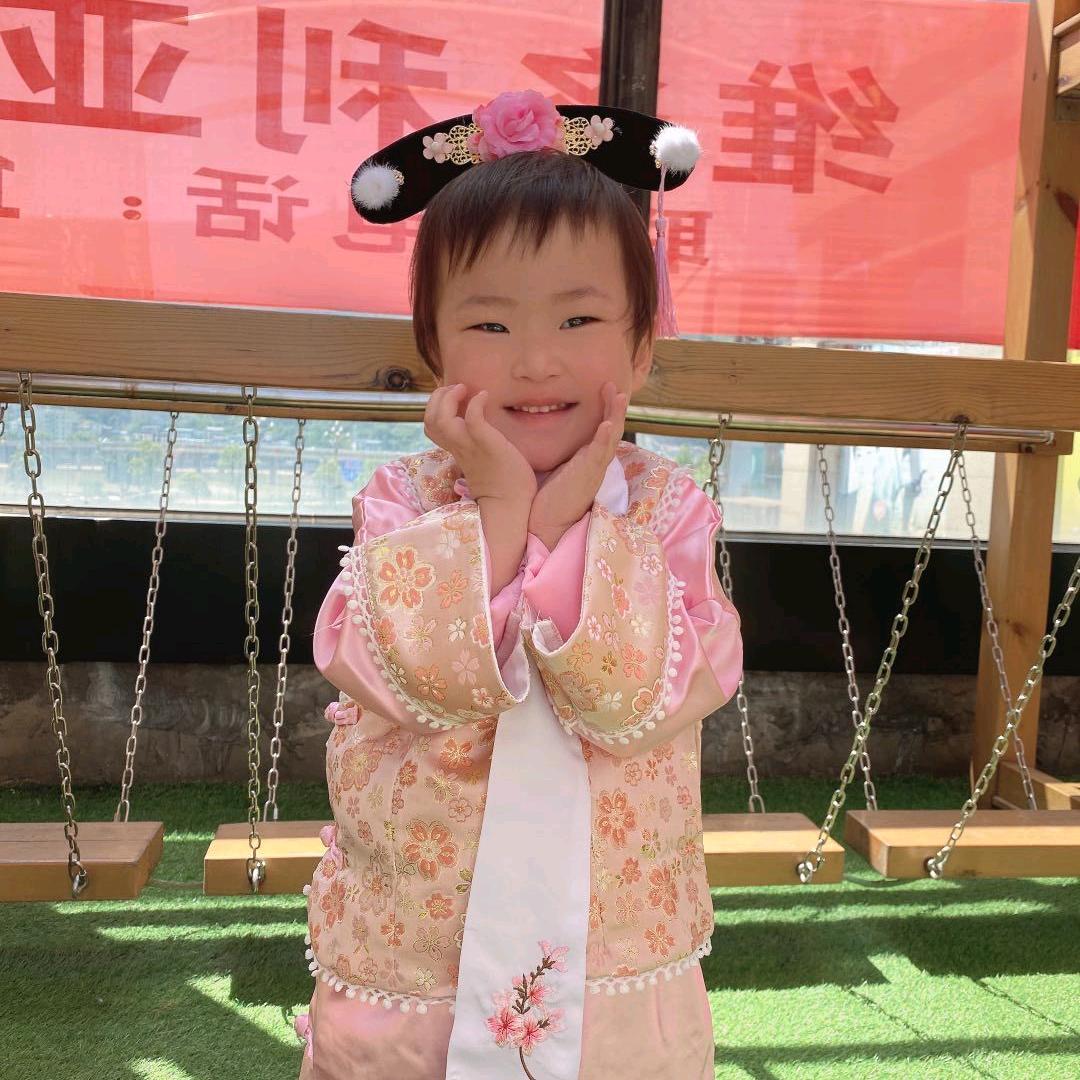 思彤妈咪吖
