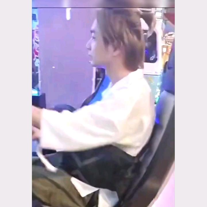 俩蛋《~》