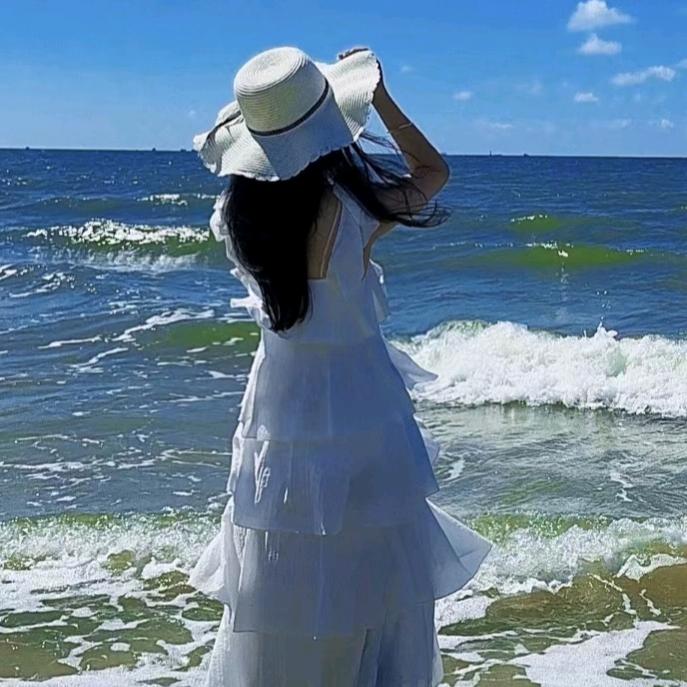 本是青灯不归客 却因浊酒恋红尘