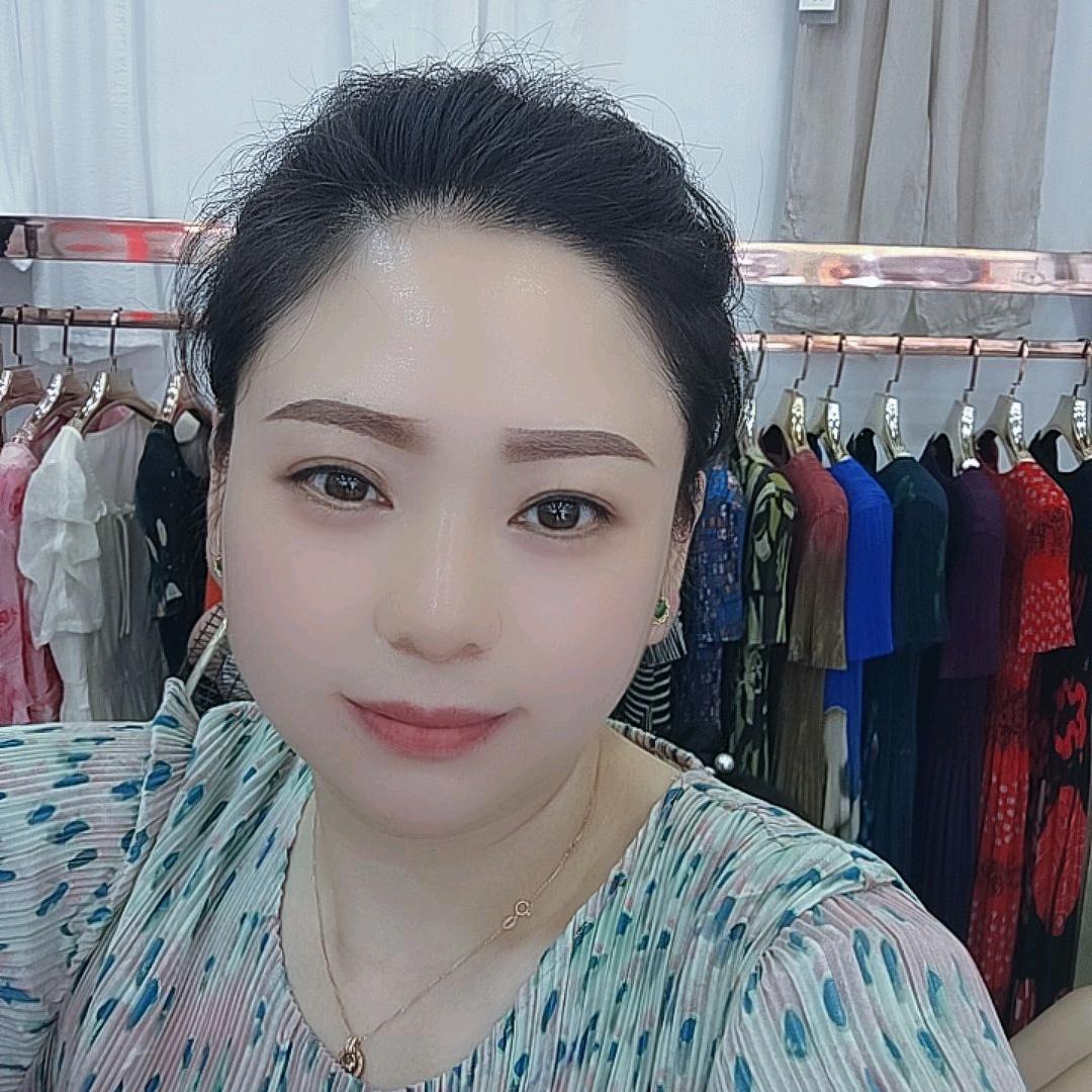 丽丽新都姐和妹服饰