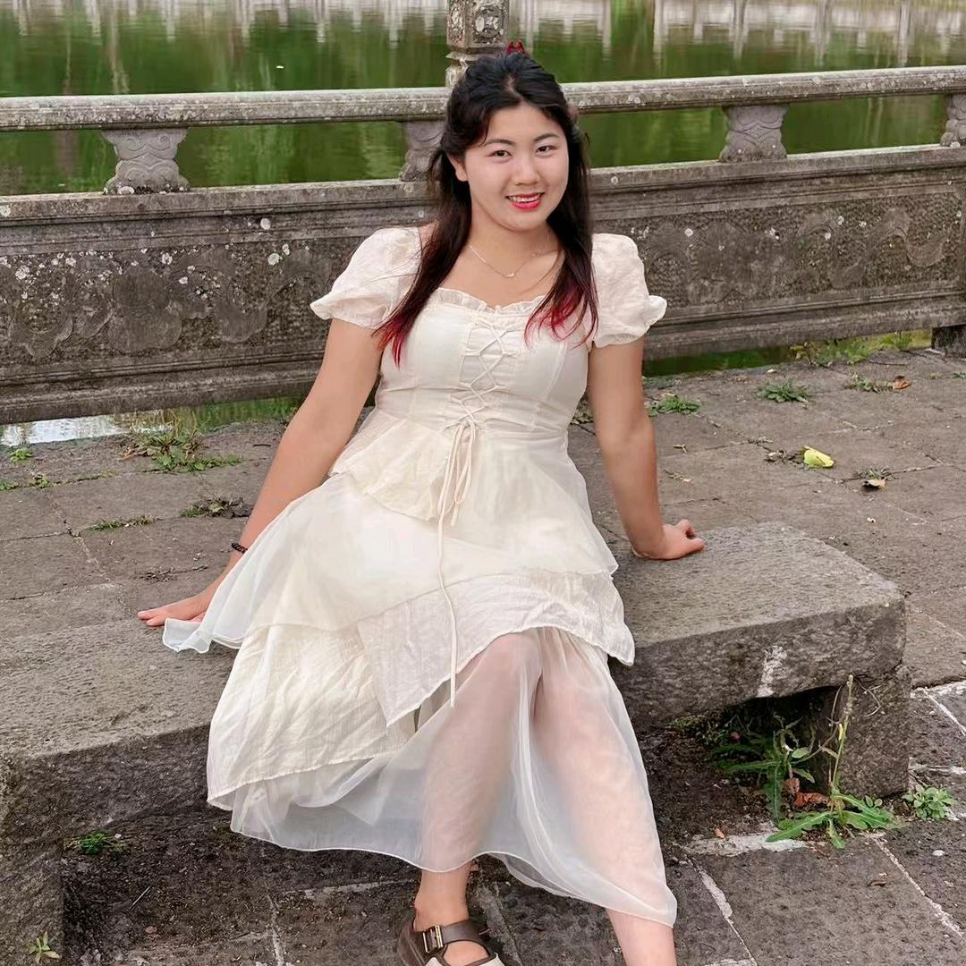 彩芝