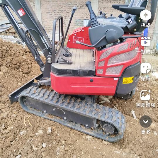 （百兴面条哥）微挖出租 爬山虎运输坟石