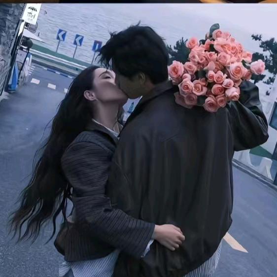 阿梓慕雨平