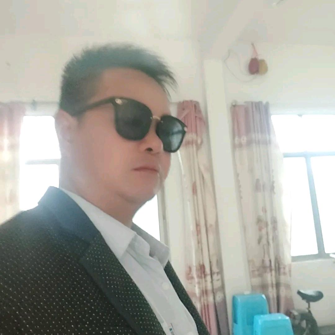 内外架刘辉