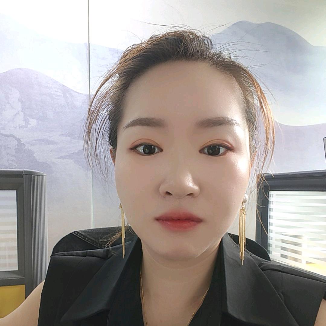 AOI小红妹