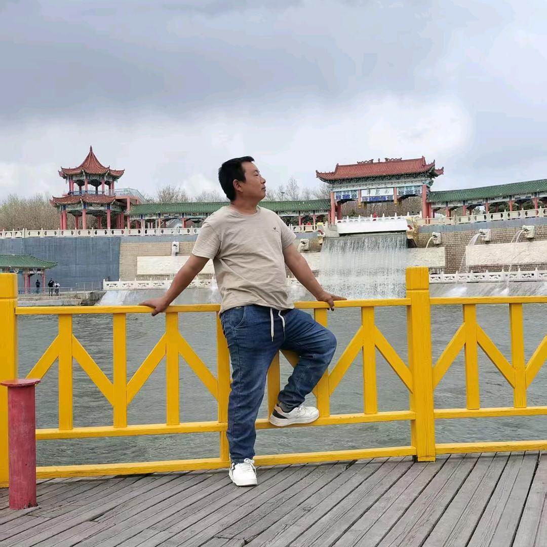羅国民