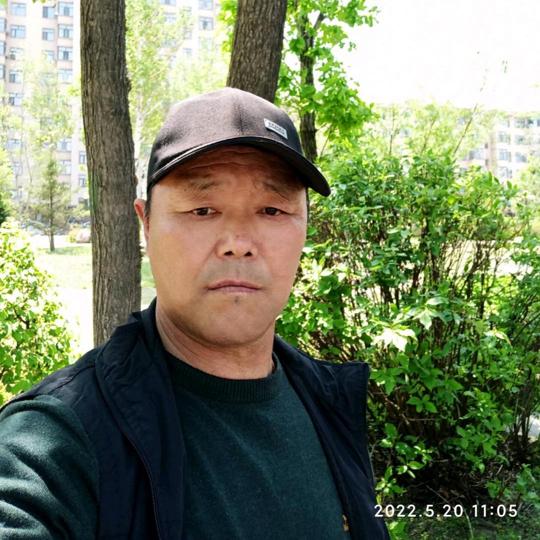 .  笑口常开。