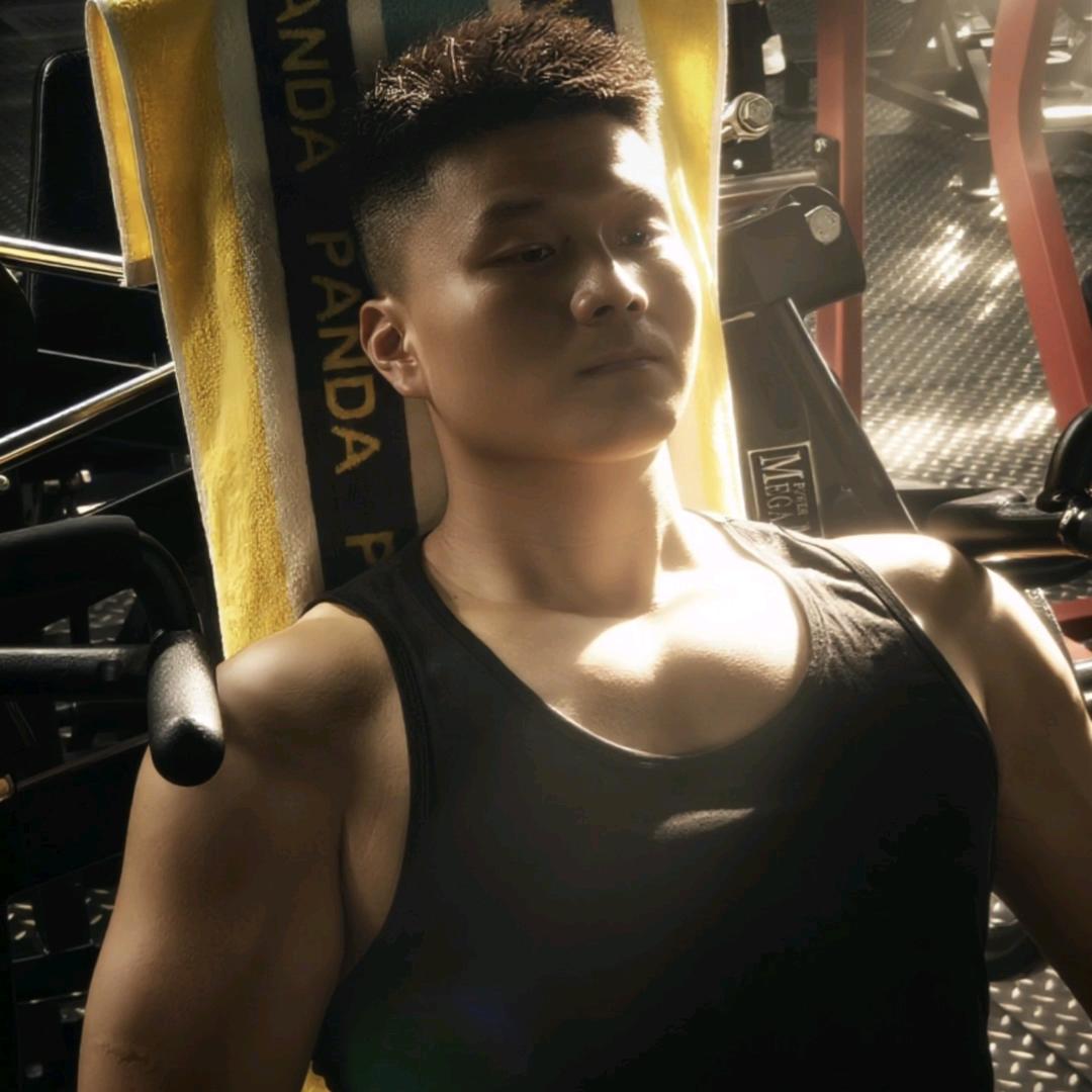 侯马1%健身 李滢