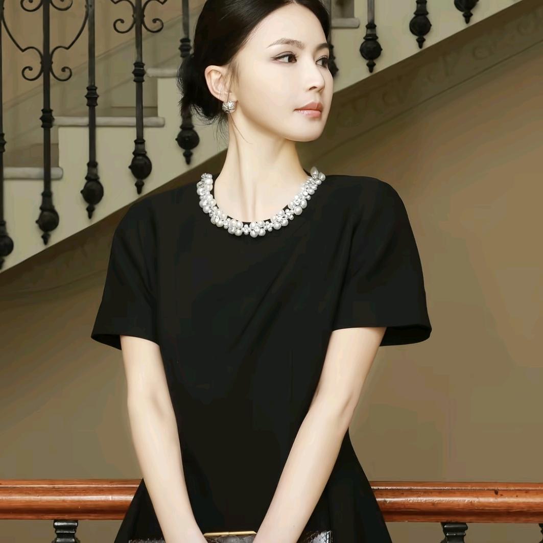 溶溶RONGRONG（高端定制女装）