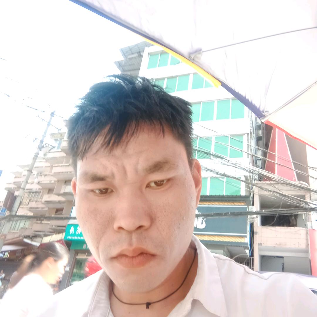 131546484网红摩的德招
