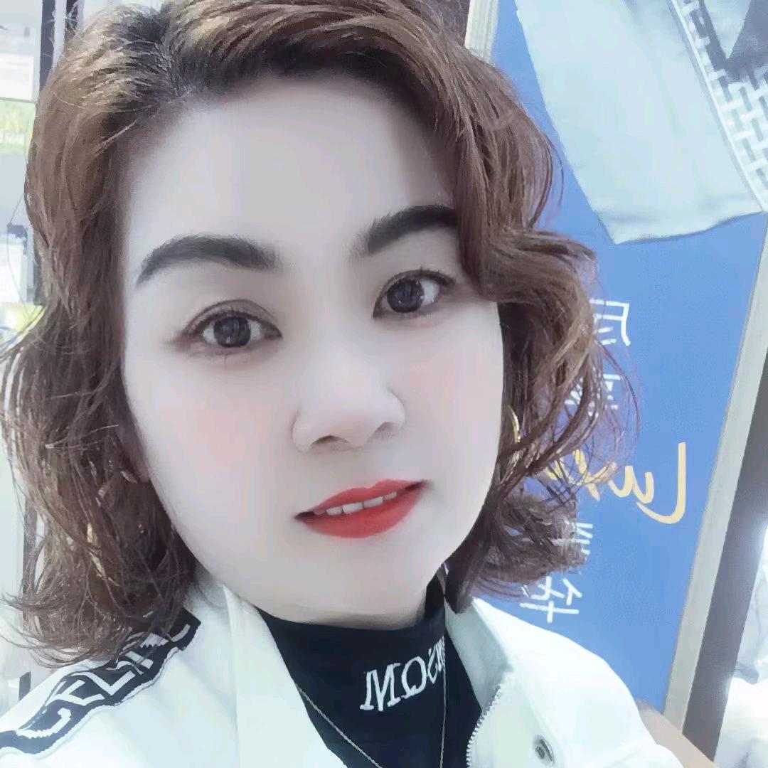 এ᭄💗撑起一片天ృ༊💗