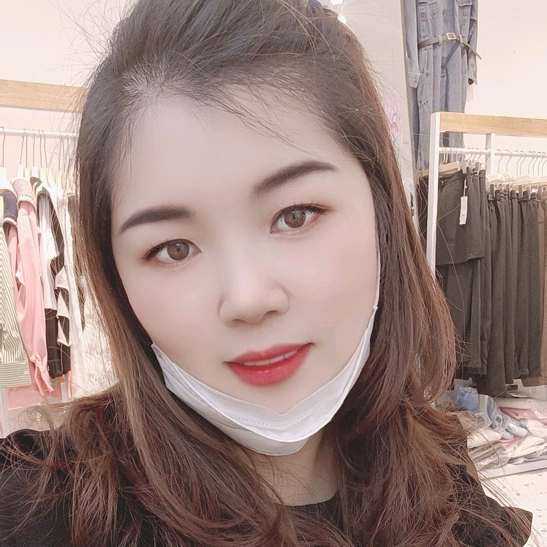 小可爱@
