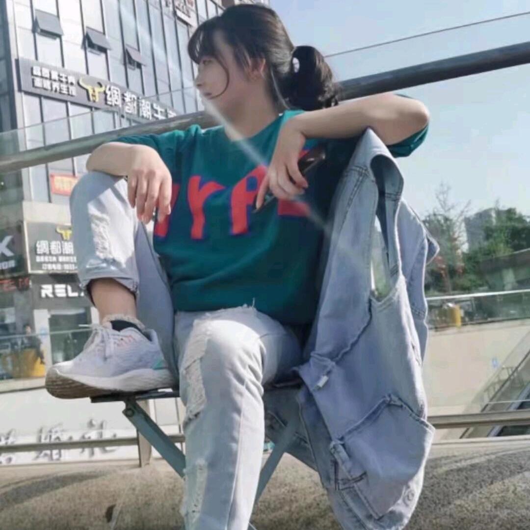 罖亽…李