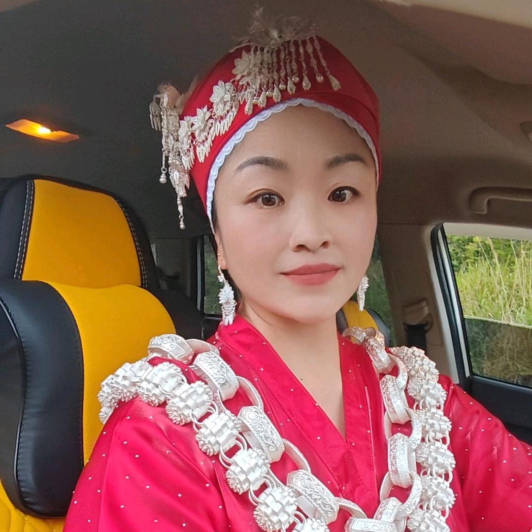 美美（世铭哥山歌团）