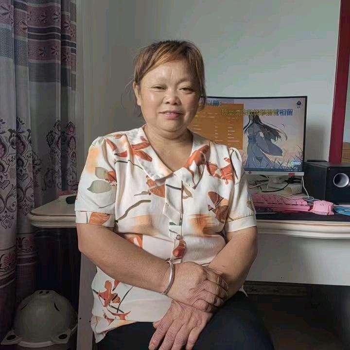 刘刘爱唱歌