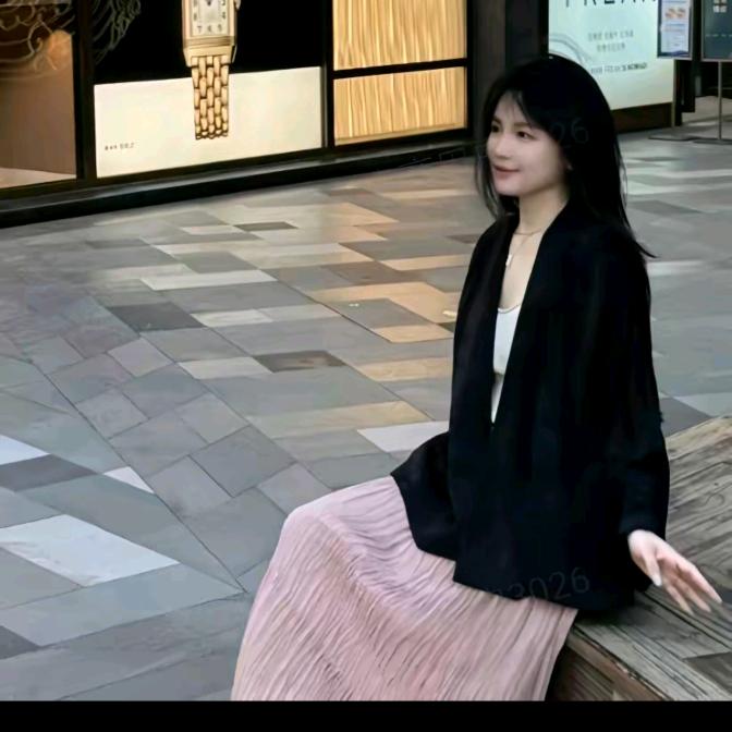 JuChen 聚辰时装﹣直播返场